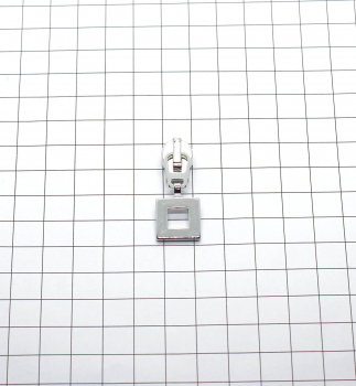 Preview: Automatik-Schieber mit Anhänger Quadrat silber